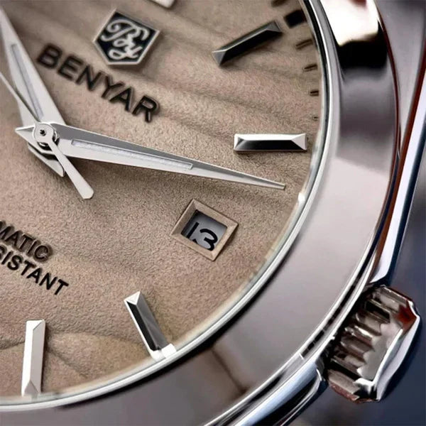 Riviera automatic watch, lifestyle shot on the wrist