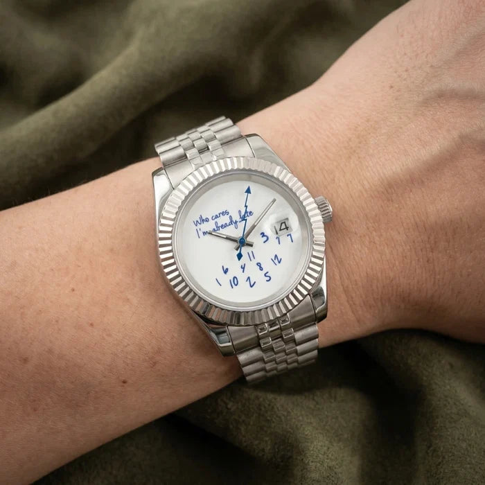 Sprezzatura automatic watch on the wrist with steel Jubilee bracelet