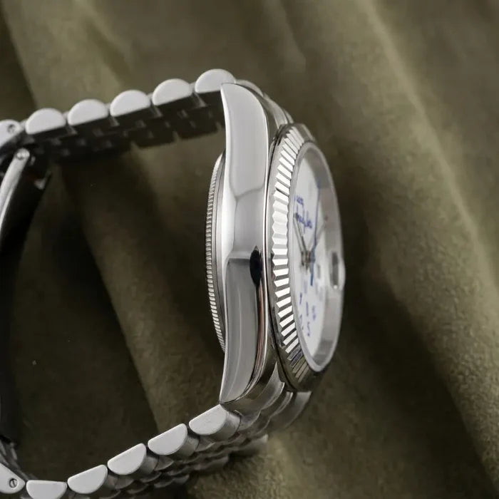 Sprezzatura automatic watch case profile, polished fluted bezel and crown